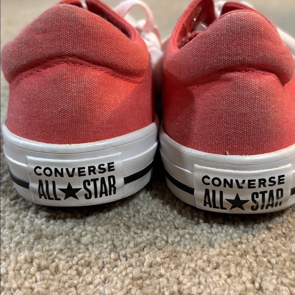 Pink Converse, size 9 - Picture 4 of 10